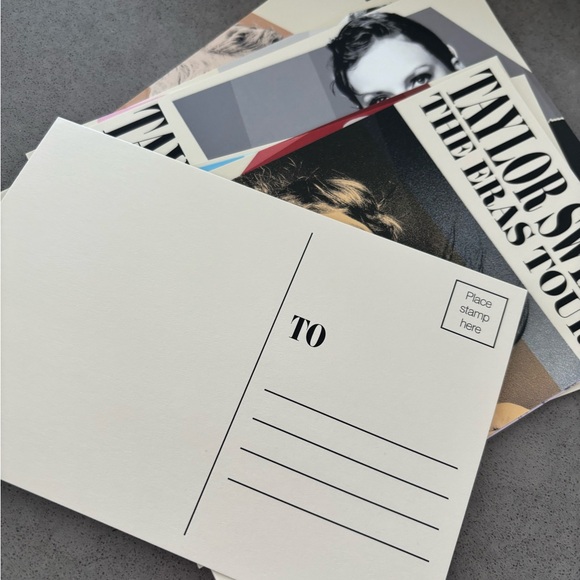 “ I Remember It All Too Well “
Taylor Swift Eras Tour VIP Merchandise Package - Picture 7 of 14